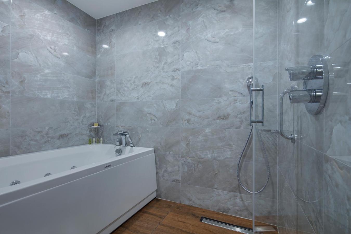Hilton Garden Inn Yalova Yalova  Esterno foto
